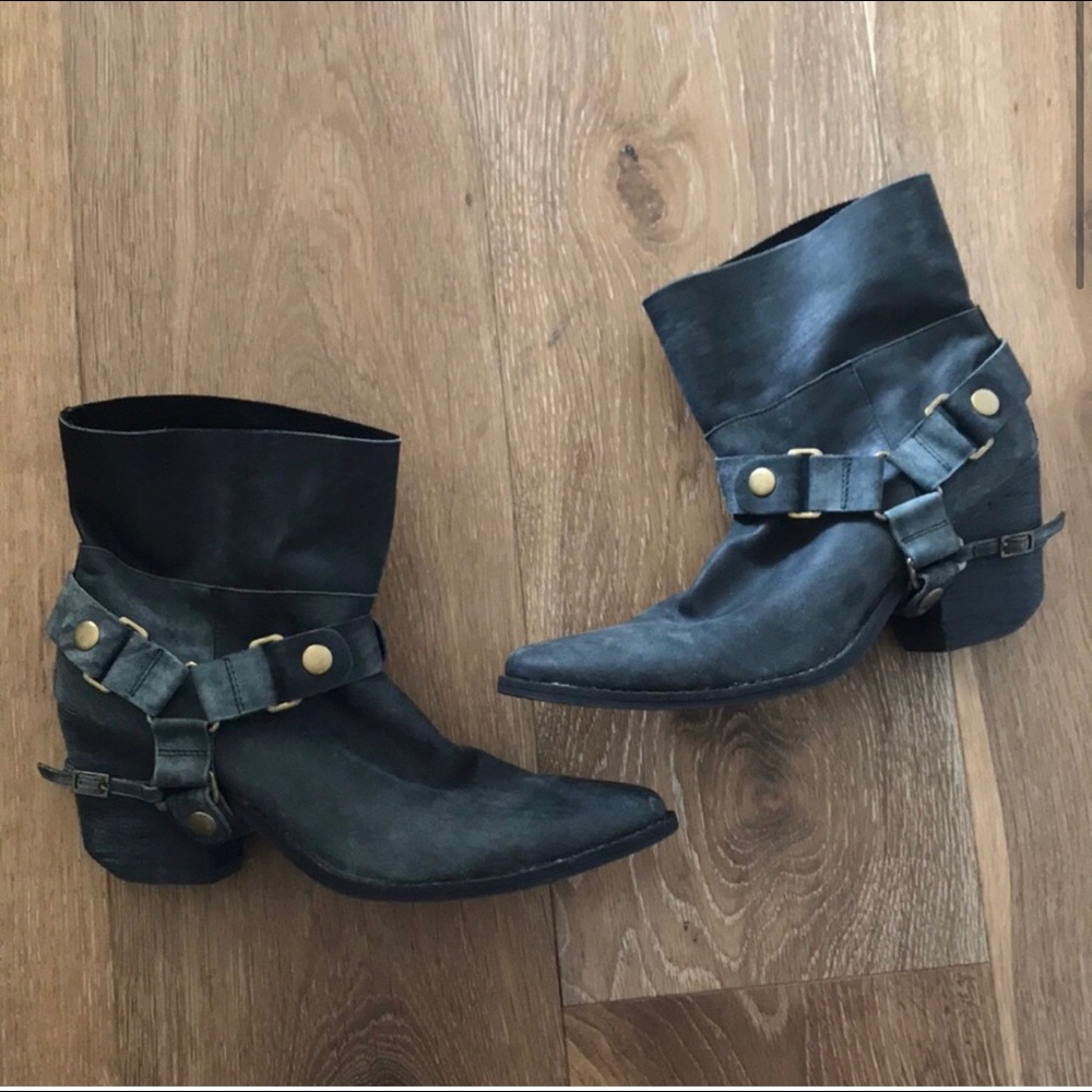 Jeffrey Campbell suede western boots
